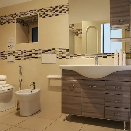 Piazza Dante By Wonderful Italy Pensión Nápoles